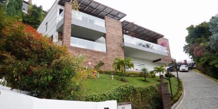 homes for sale with land near me medellin