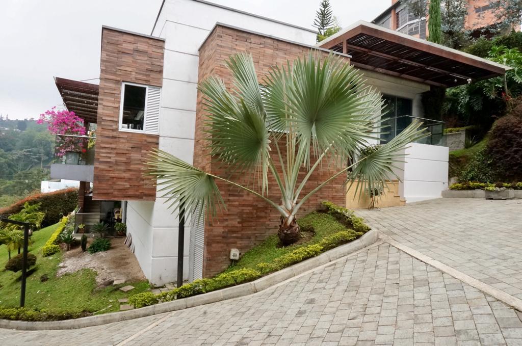 luxury home in sabaneta