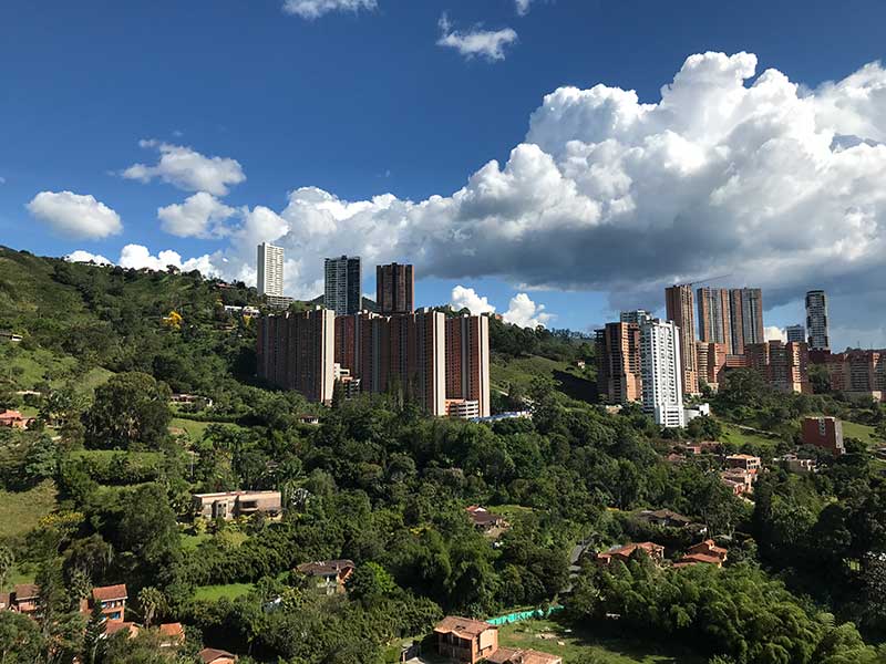 escrow services in Colombia