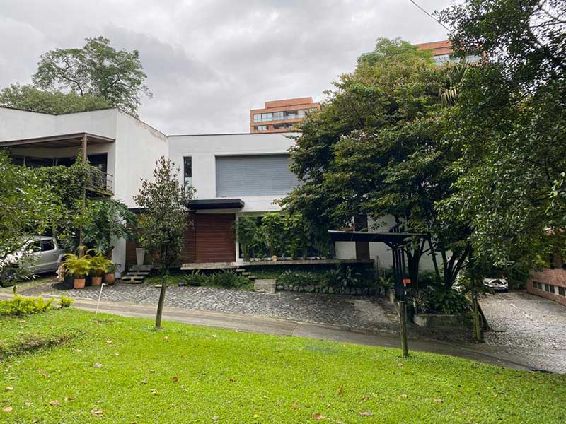 luxury house for sale medellin