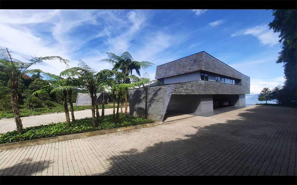 Luxury Homes In Medellin For Sale. Only Top Houses For Sale