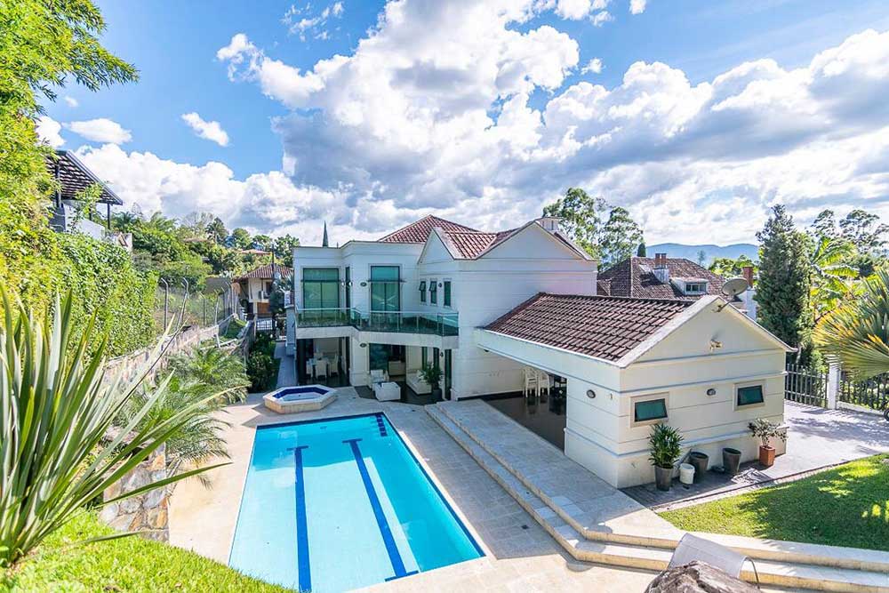 Classic stylish house in Los Balsos